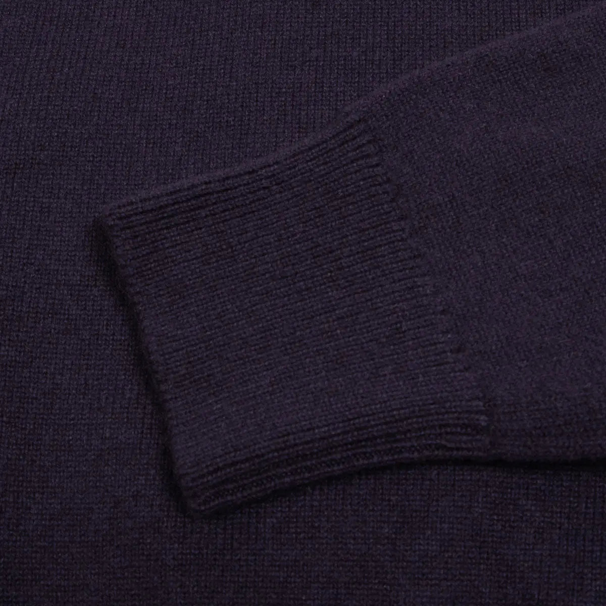 Dark Navy Tiree 4ply Crew Neck Cashmere Sweater CASHMERE Robert Old