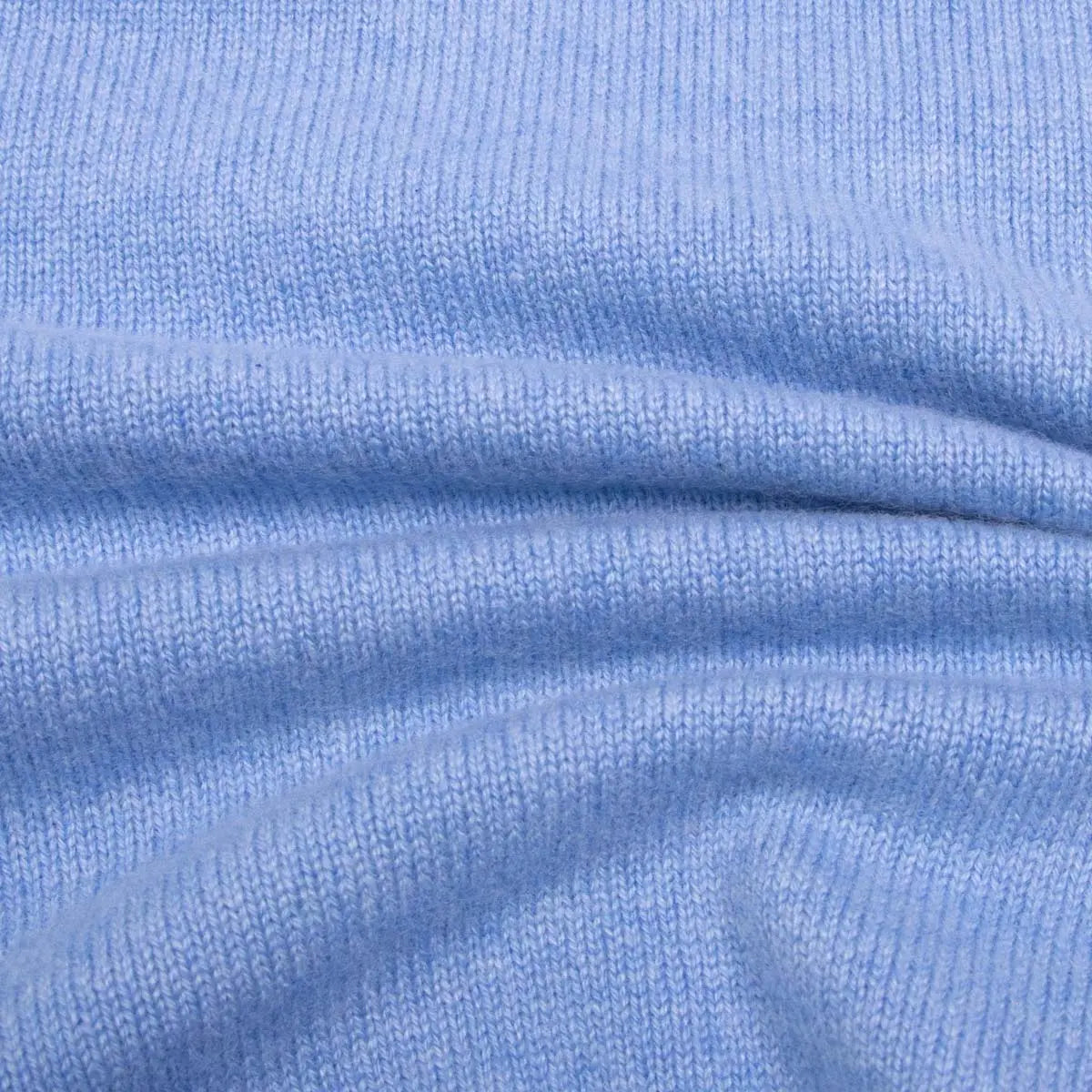 Blue Haze Tobermorey 4ply V-Neck Cashmere Sweater CASHMERE Robert Old