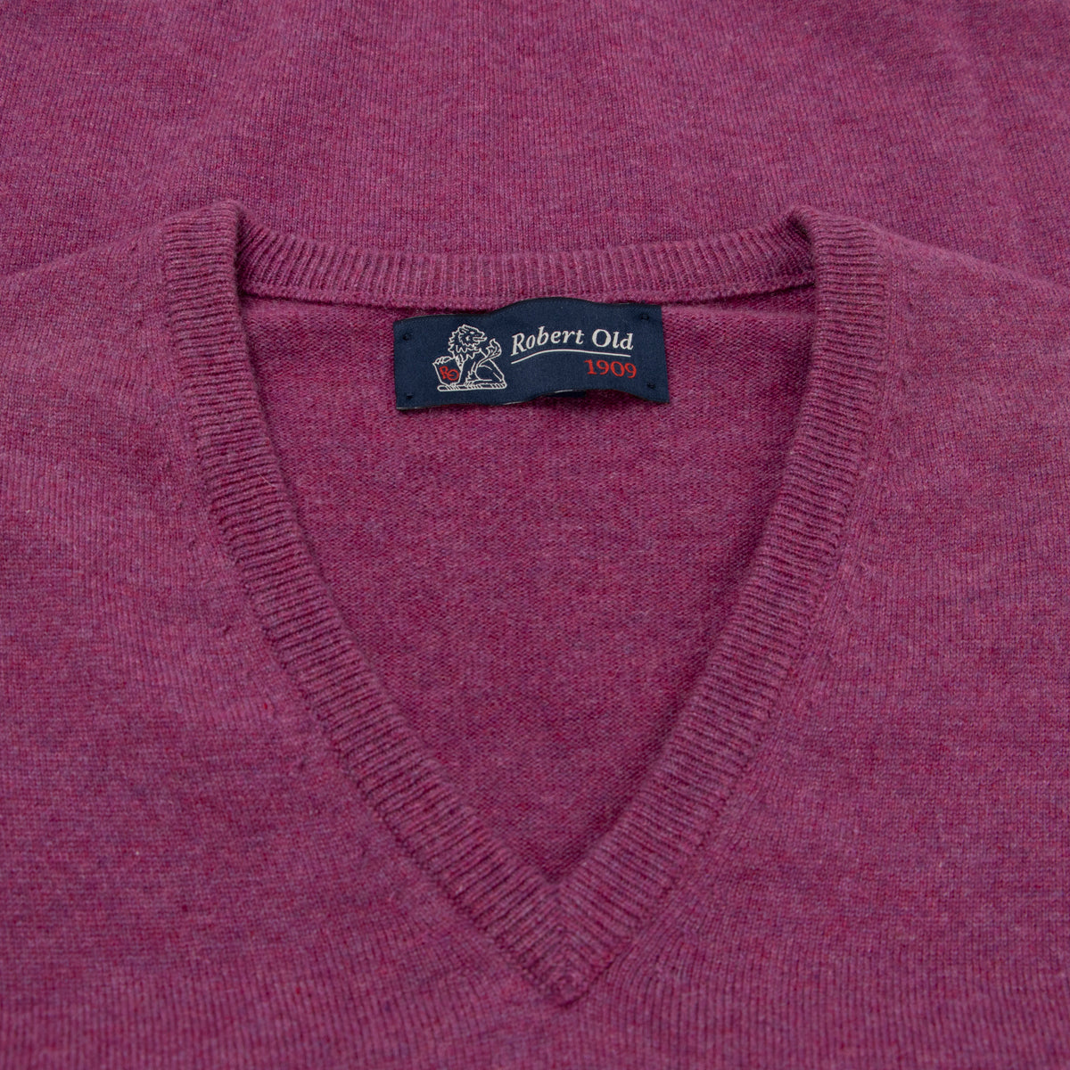 Loganberry Chatsworth 2ply V-Neck Cashmere Sweater  Robert Old   