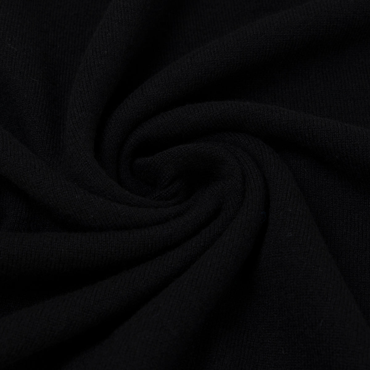 Black Chatsworth 2ply V-Neck Cashmere Sweater  Robert Old   
