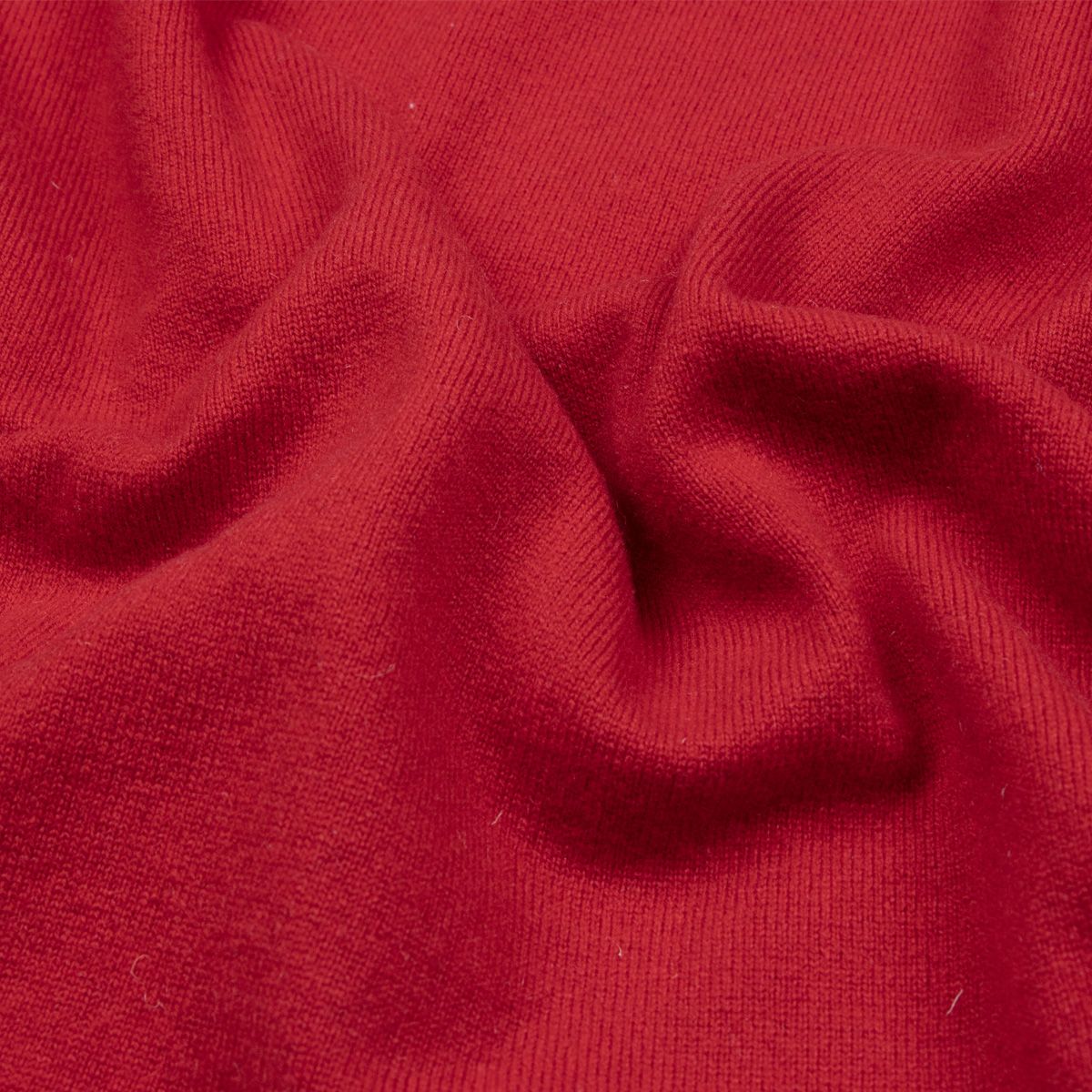 The Oban 3 button long sleeve Cashmere Polo Sweater - Chianti Red  Robert Old   