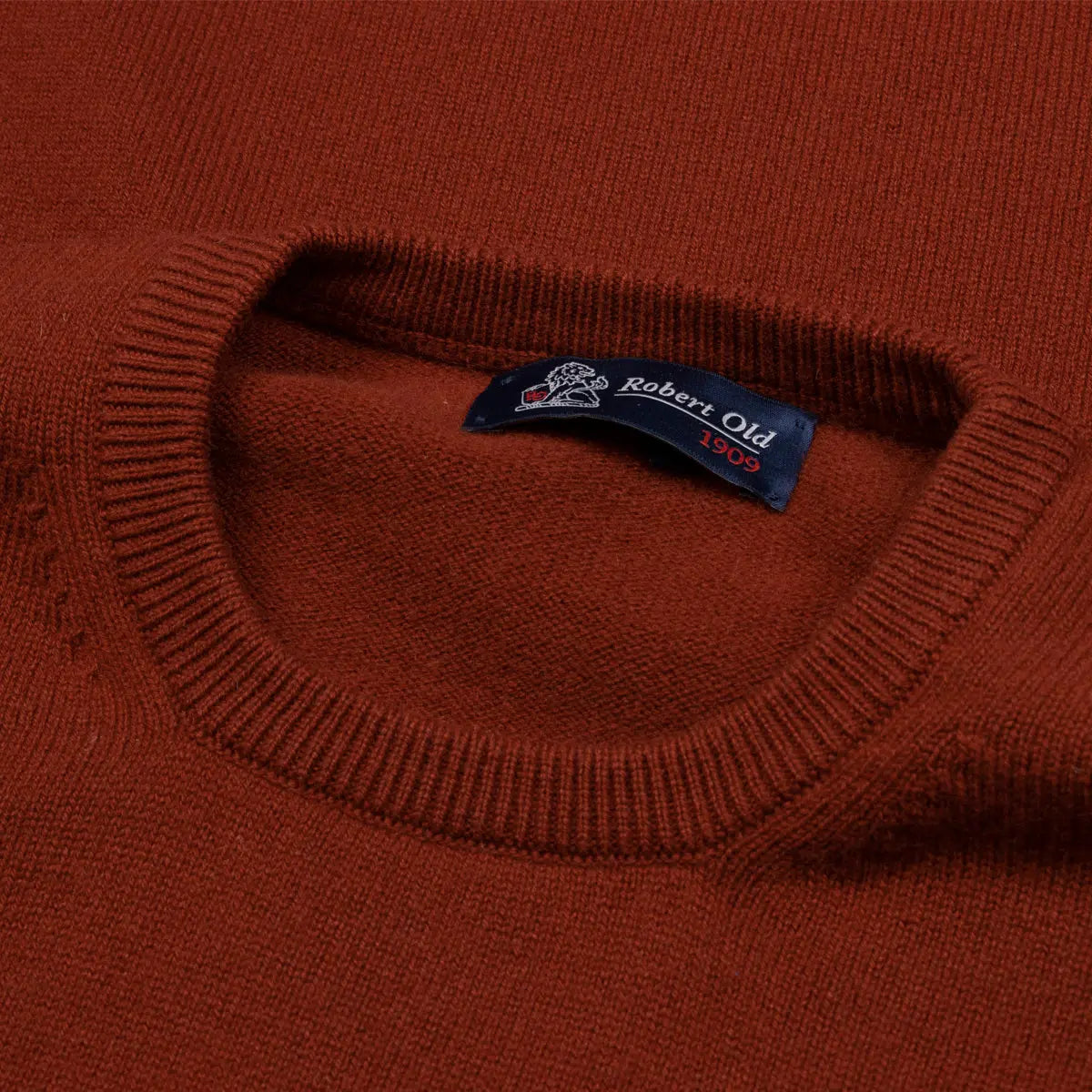 The Tiree 4ply Crew Neck Cashmere Sweater - Harissa  Robert Old   